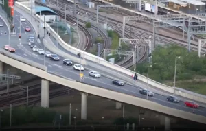 kalindi-kunj-two-way-flyover-nhai-approval